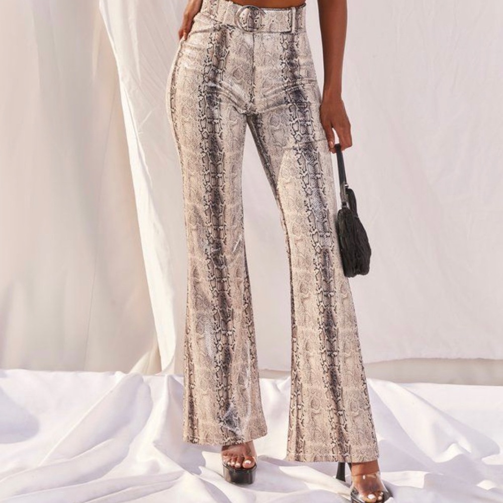 🐍 Oh Polly Snakeskin Vegan Leather Trousers🐍